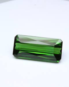 Pierre précieuse de tourmaline verte rectangulaire taillée 11x11MM, taille personnalisée, couleur verte naturelle, tourmaline taillée en facettes, pierre certifiée - Product Image 2