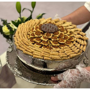 Eco-Friendly Modern <b>Chocolate</b> Sweets Serving Bowl Made Of Gold & Silver Hammered Metal Bowl Desserts Bowl For <b>Weddings</b> Use - Product Image 2