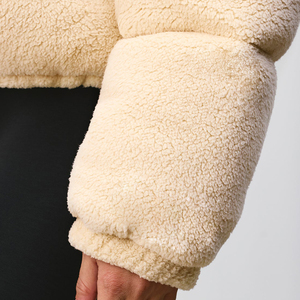 OEM โลโก้ที่กําหนดเองแจ็คเก็ตขนแกะที่สะดวกสบายขนาดใหญ่ขนแกะซิปช่องทางปกเชอร์ปาแคชเมียร์ผู้หญิงแจ็คเก็ตปักเป้า - Product Image 5