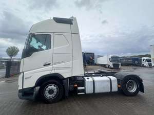 Nuevo Camión Volquete Mini FH 500 Euro 5 Diésel 451-500HP Capacidad 31-40T Dirección Izquierda Cámara Trasera 360° Automático 6x2 - Product Image 6