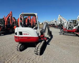 Mini-excavatrice sur chenilles Takeuchi TB235RA en vente, bon état, matériel de construction, mini-excavatrice sur chenilles en bon état - Product Image 4