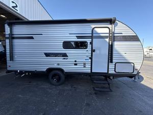 ส่วนลดใช้2025 E-A-S-T ไปยัง W-E-S-T S-I-L-V-E-R L-A-K-E L-E 1700B-H-L-E - Product Image 4