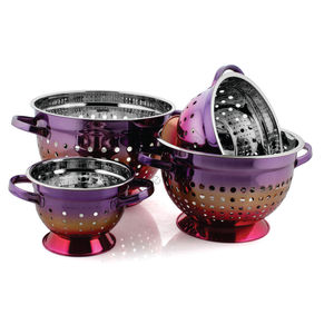 Passoire de style allemand de qualité supérieure polie au design classique avec poignée de tuyau en métal élégante finition arc-en-ciel pour légumes - Product Image 1