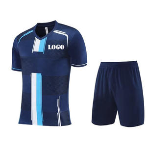 Conjunto de Uniforme de Fútbol Sublimado Personalizado, Transpirable, de Spandex y Poliéster, Camiseta y Pantalones Cortos Ligeros, Ropa Deportiva para Equipos - Product Image 6