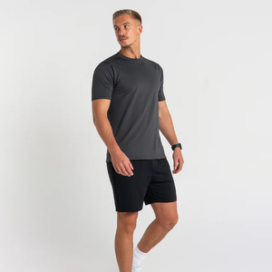 เสื้อยืดคอกลมระบายอากาศสำหรับผู้ชายสีดำสำหรับฤดูร้อนสีพื้นผ้าคอตตอน100% แห้งเร็วแบบสั่งทำโลโก้ได้ - Product Image 2