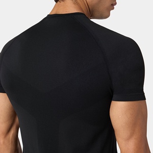 T-shirt de sport décontracté pour homme en jersey uni, à manches courtes, séchage rapide, respirant, coupe ajustée, avec logo frontal - Product Image 5