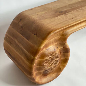 Banc d'entrée en bois massif « Ellada » – Banc d'entrée avec assise en bois, fabriqué à la main à partir de bois dur naturel - Product Image 2