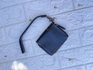 <b>Genuine</b> <b>Leather</b> Stylish Wallet Clutch Multi Card Holder Fashionable Stylish Purse Cash Holder Wristlet Clutch for Women's Use - Product Image 4