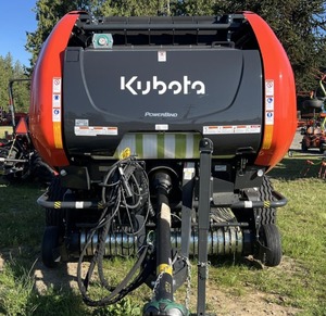 Presse à balles rondes Kubota BV4160 PREMNET 65 max diamètre de la balle 112 dents de ramassage levage hydraulique - Product Image 2