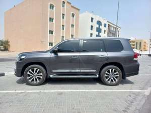 Used 2022 AWD R18 Leather Seats ACC Sedan Automatic 6-Speed 4.5L V8 Euro IV High Quality Left Hand <b>Drive</b> - Product Image 5