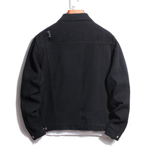 Chaqueta vaquera de diseño personalizado OEM de alta calidad, ropa de calle de moda, chaqueta vaquera de diseño personalizado para hombre, chaqueta vaquera con botones rasgados en la parte delantera - Product Image 2