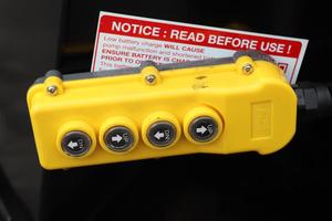 High Capacity 7 x 16 FT (82") Tri-Axle Hydraulic Dump Trailer Heavy Duty Material Hauling Equipment - Product Image 2