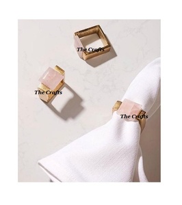 Anneau de serviette en acier et résine au design admirable, OEM personnalisé, vaisselle de table pour hôtel et restaurant, anneau de serviette à prix avantageux - Product Image 3