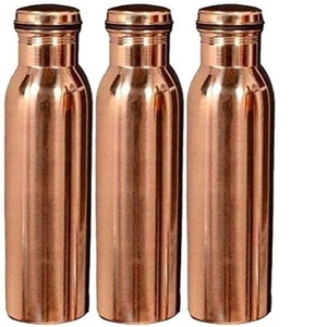 Ensemble de trois bouteilles en métal en cuivre pur pour le stockage du jus de citron et de la boisson Bouteille en cuivre au design classique - Product Image 1