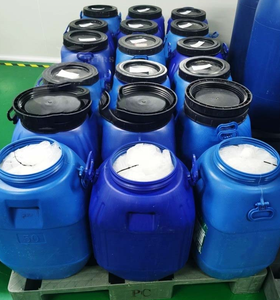 เจลปิโตรเลียมบริสุทธิ์สำหรับป้องกันผิวในอุตสาหกรรม เกรดยาและเครื่องสำอาง สีขาวเหมือนหิมะ สำหรับใช้ในงานเครื่องสำอาง - Product Image 2