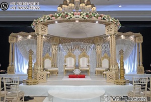 Magnifique Mandap de mariage en bois, Mandap de mariage gujarati étonnant, Fabricants de Mandap de mariage en bois pour l'Inde du Sud, Installation de Mandap de Vivah au Royaume-Uni - Product Image 5