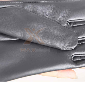 Waterproof Unisex Winter Outdoor Casual Leather Fashion <b>Gloves</b> with Touchscreen & <b>Wool</b> Lining-Customizable Design - Product Image 4