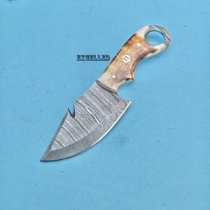 Cuchillo de caza de acero de Damasco hecho a mano de la mejor calidad, cuchillo de hoja de Damasco con funda de cuero, cuchillos japoneses - Product Image 3