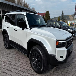 Toyota Land Cruiser 2.8 D-4D 48V AWD Executive 2024 – SUV Híbrido Diésel de Lujo - Product Image 1