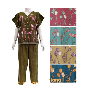 ชุดผ้าบาติกสำหรับผู้หญิงใส่สบายและระบายอากาศได้ดีชุดนอนแขนสั้นจับคู่กับกางเกงขายาวใส่ได้ทุกวัน - Product Image 4