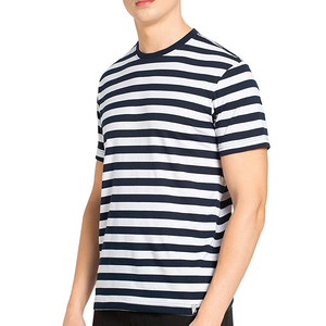 Chemise de course Fitness Gym pour hommes légers Nouveau design Vêtements de sport tricotés à manches courtes - Product Image 2