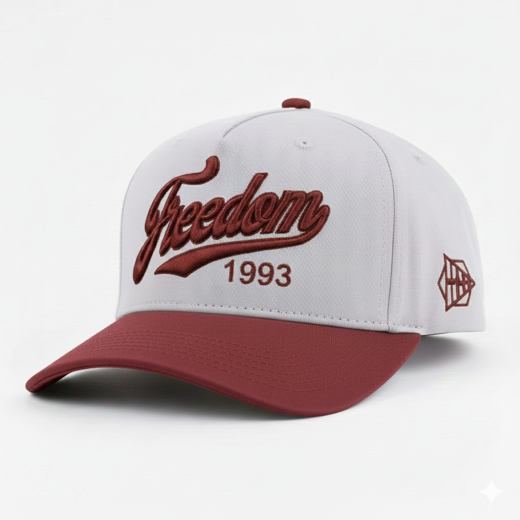 สีแดงเข้ม