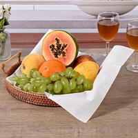 Serviettes de bain jetables blanc pur 2 plis avec logo personnalisé et 1/6 de papier Airlaid plié pour mariages et événements