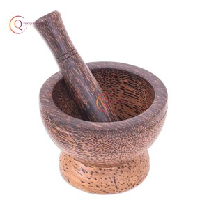 Mortier et pilon en bois dernier cri outils de cuisine broyeur d'épices forme arrondie outil de cuisine décoratif à prix raisonnable - Product Image 1