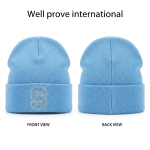 Gorro de Invierno Personalizado Unisex para Adultos, 240 GSM, Tejido Acrílico Premium, Multicolor, Diseño Gráfico de 4 Paneles con Logotipo de EE. UU. - Product Image 5