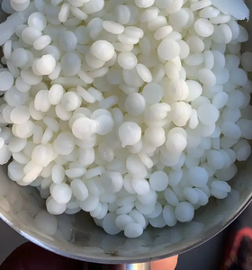 Copos de alcohol cetílico estearílico de alta pureza para uso cosmético - Product Image 4