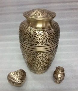 Urnas de cremación de calidad premium hechas a mano con diseños y gráficos especiales utilizados para los recuerdos de los antepasados y seres queridos. - Product Image 6