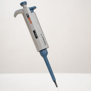 Lionpet ปิเปตต์ปริมาตรคงที่แสดงผล4หลัก - Product Image 1