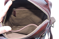 Sac bandoulière unisexe élégant en cuir véritable avec rivets et chaînes, écologique, durable, design vintage rétro, personnalisable