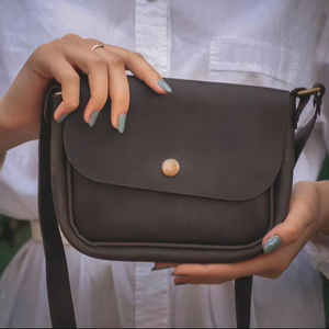 2024 Designer LCBB-0165 Checkerboard Small Genuine Leather Crossbody Flap Handbag for Women Fashionable <b>Summer</b> <b>Shoulder</b> <b>Bag</b> for - Product Image 1