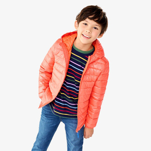 Chaquetas y chalecos acolchados coloridos para niños, ropa de abrigo de invierno ligera y cálida con capucha y logotipo personalizado para niños y niñas - Product Image 2
