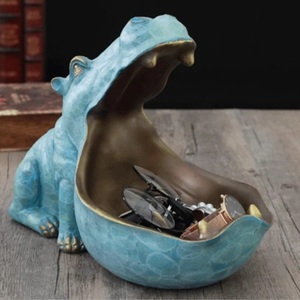 Top Selling Modern Eco-Friendly Lightweight Metal Black Coated Dog <b>Plate</b> Design Tabletop <b>Decorative</b> Home Living Room Center - Product Image 6