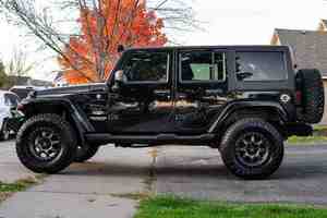 Modèle de la série JeLep Wraaangler 2024 avec volant à gauche, sièges en cuir, caméra arrière, 5 places, phares au xénon, écran tactile - Product Image 3