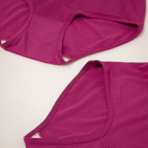 Bragas de bikini de tiro medio informales para mujer, bragas elásticas de punto sólido con tecnología elástica de cuatro vías, cintura con logotipo de nailon y LICRA - Product Image 5