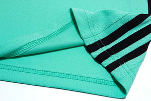 Haut Réversible Basketball Jersey Set Sublimation Broderie Logo Personnalisé Imprimé Shorts Hommes Femmes-Meilleur Vente En Gros Sportswear - Product Image 6