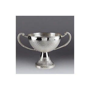 ชามอลูมิเนียมสำหรับเสิร์ฟผลไม้ขนาดใหญ่ชามดีไซน์เนอร์ทำจากโลหะสลักลายนูนและชามเสิร์ฟในราคาอินเดีย - Product Image 2