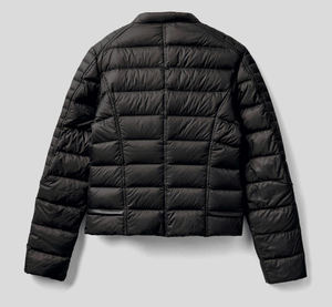 Chaqueta de invierno acolchada con cremallera de poliéster ligera para mujer, personalizada, al por mayor, acolchada, transpirable, característica sólida para otoño - Product Image 2