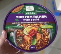 Sauce végétale halal et végétalienne prête en 3 minutes, prêt à manger, Ramen Tom Yam au calmar, de la marque Quick Fast Foods Konjac Manufacturer Supply.