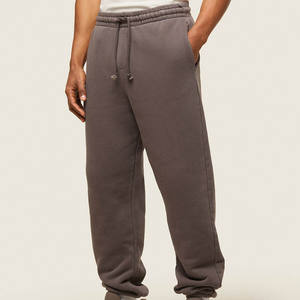 จ็อกเกอร์ผ้าคอตตอนสีน้ำตาลของผู้ชายแบบแห้งเร็วระบายอากาศได้ดีพร้อมกระดุมข้อมือและกระเป๋าข้างดีไซน์ล่าสุด - Product Image 1