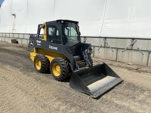 Chargeuse compacte JOHN DEAR 332E 2023, 2 vitesses, hydraulique auxiliaire, 100 CV, 220 V, compatible Caterpillar, moteur Changchai BE d'origine, boîte de vitesses, pompe - Product Image 3