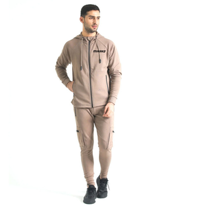 Vêtements décontractés Vente d'usine de logo personnalisé Survêtement personnalisé de bonne qualité pour hommes - Product Image 4