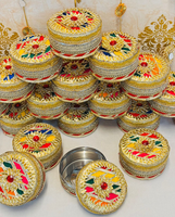 Boîte à bonbons décorative Gota Patti, récipient pour Laddu, rangement pour bonbons, cadeau de mariage indien, cadeau de retour pour les invités Haldi Mehndi Shagun