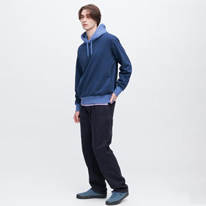 Venta al por mayor de alta calidad Unisex algodón orgánico pulóver Sudadera con capucha de los hombres Terry secado rápido transpirable liso Sudadera con capucha de los hombres - Product Image 2
