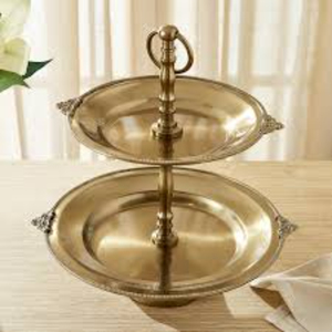 Diseño admirable Soporte de pastel de vidrio y metal dorado de 2 niveles con mango de corazón para exhibición de mesa de postre de fiesta de boda Precio bajo - Product Image 3