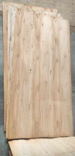 Vietnam Supplier Core Veneer 1.7mm 2mm White  Naturewax Oak/teak/okoume/bintangor Veneer Best Price