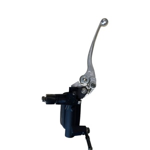 Système de freinage avant complet Kymco Xciting 250 2005, état neuf, avec disques en acier et en plastique - Product Image 2